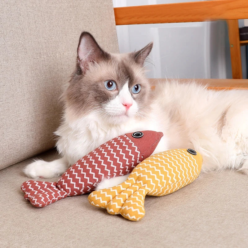 Fish-Shaped Catnip Toy Set – Interactive Cat Kicker & Chew Toys