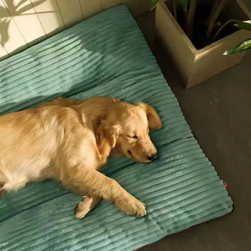 Winter Warm Corduroy Dog Bed – Soft Washable Sleeping Mat