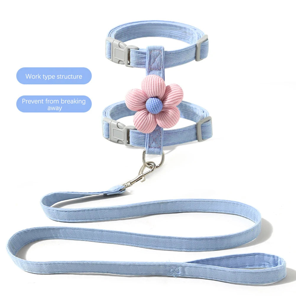 Pet Leash and Harness Set – Adjustable Vest with Self-Carrying Traction Rope for Dogs & Cats