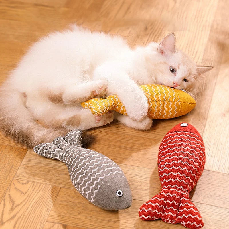 Fish-Shaped Catnip Toy Set – Interactive Cat Kicker & Chew Toys
