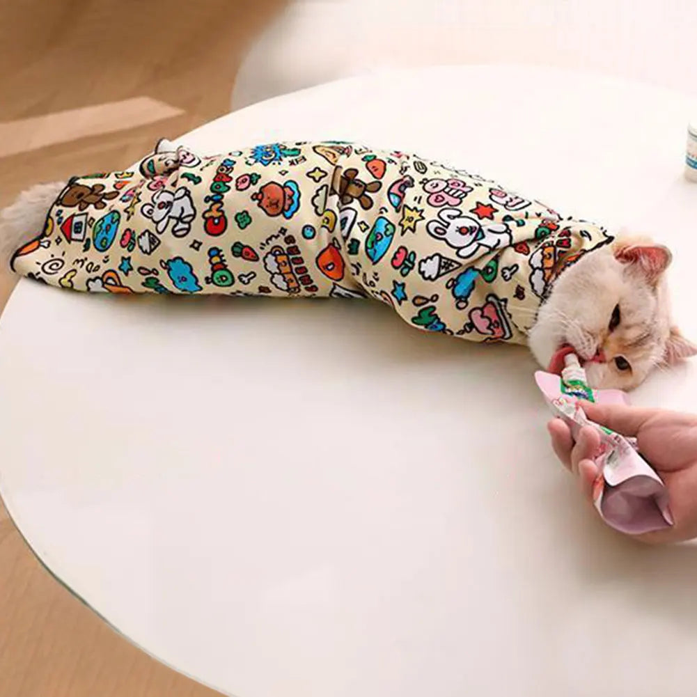 Cat Grooming Wrap – Self-Adherent Restraint Swaddle